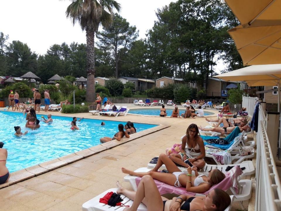 Mobil Home Sainte-Baume Nans Les Pins Exteriér fotografie